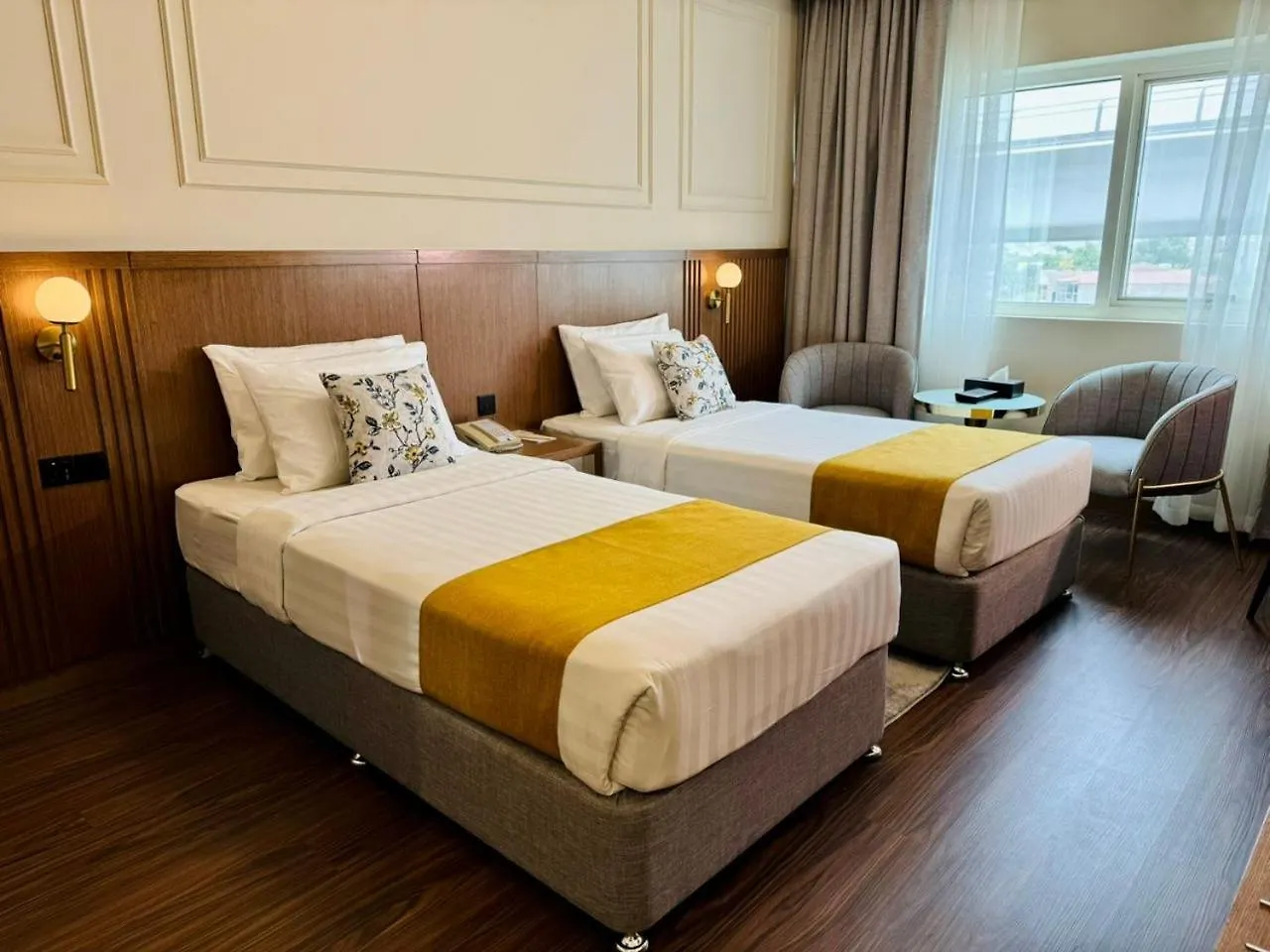 Hotel Fortune Plaza Hotel, Dubai Airport